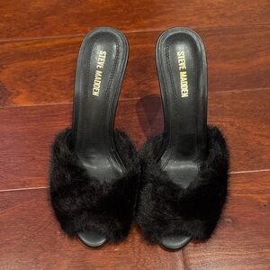 Steve Madden Black Faux Fur Slide Mules
